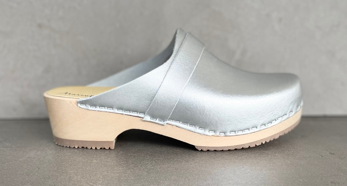 Ingrid, träsko, silver metallic