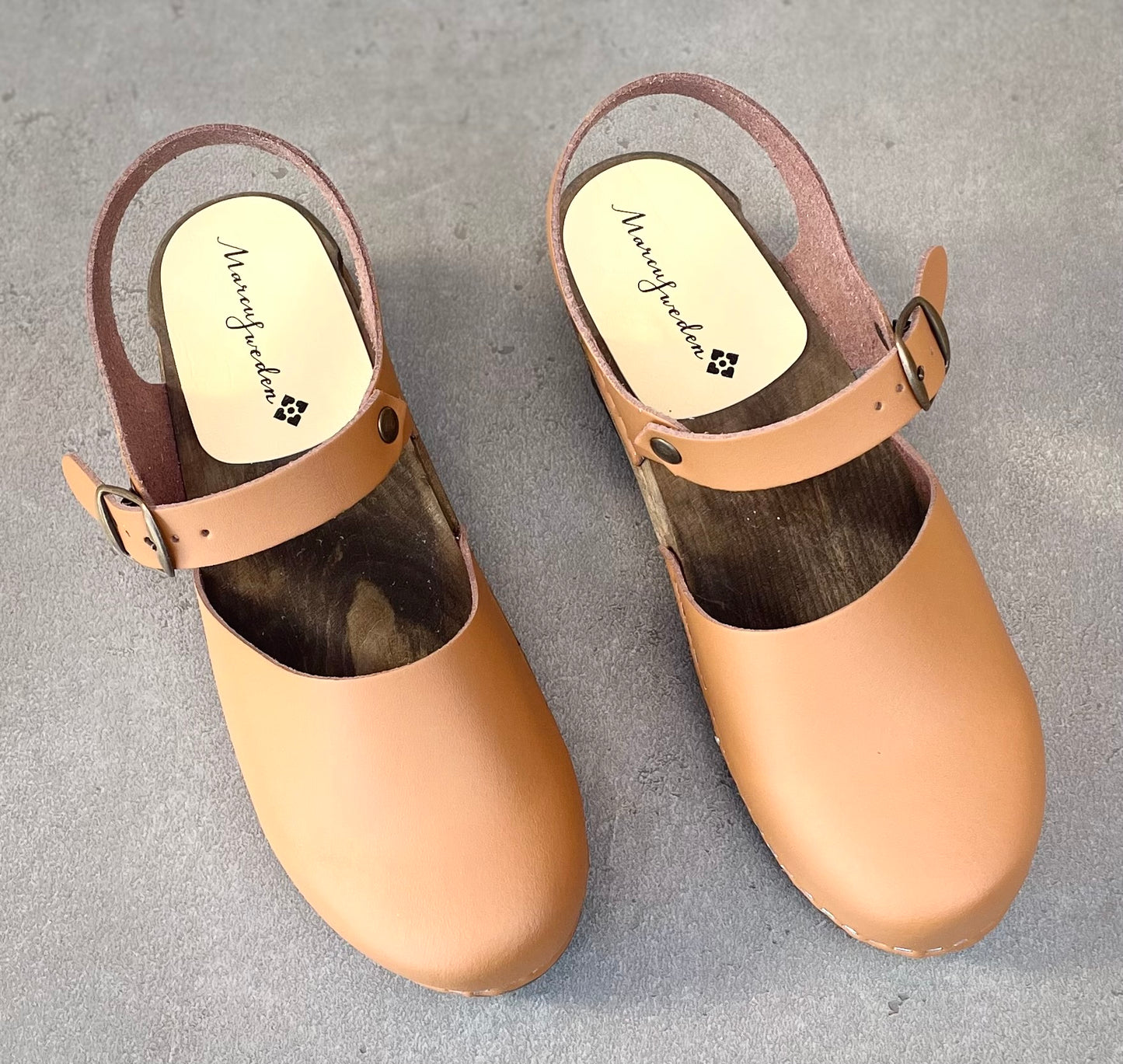Greta vegan, träsko, cognac